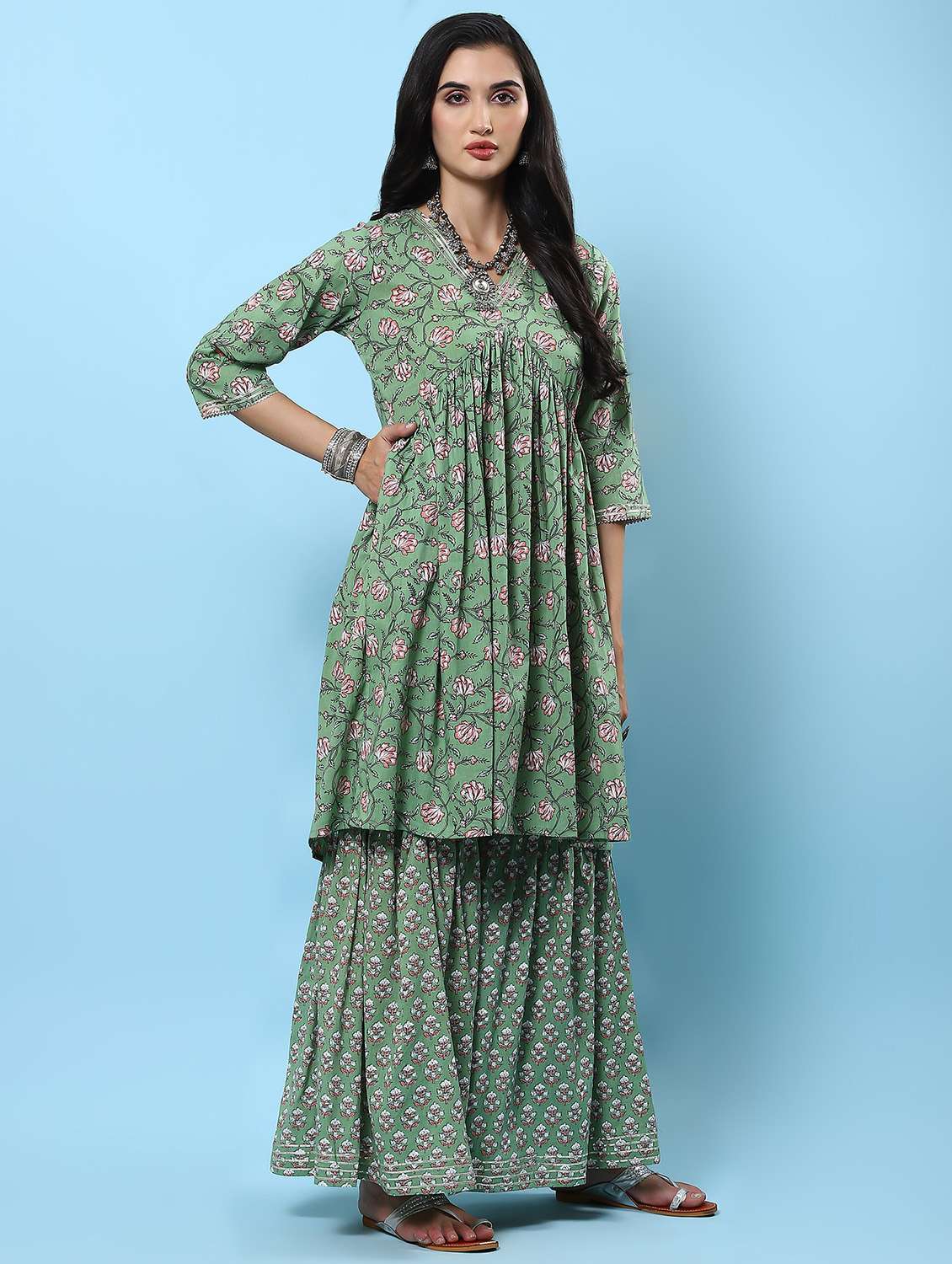 green cotton kurta dupatta  set - 21221651 -  Standard Image - 1