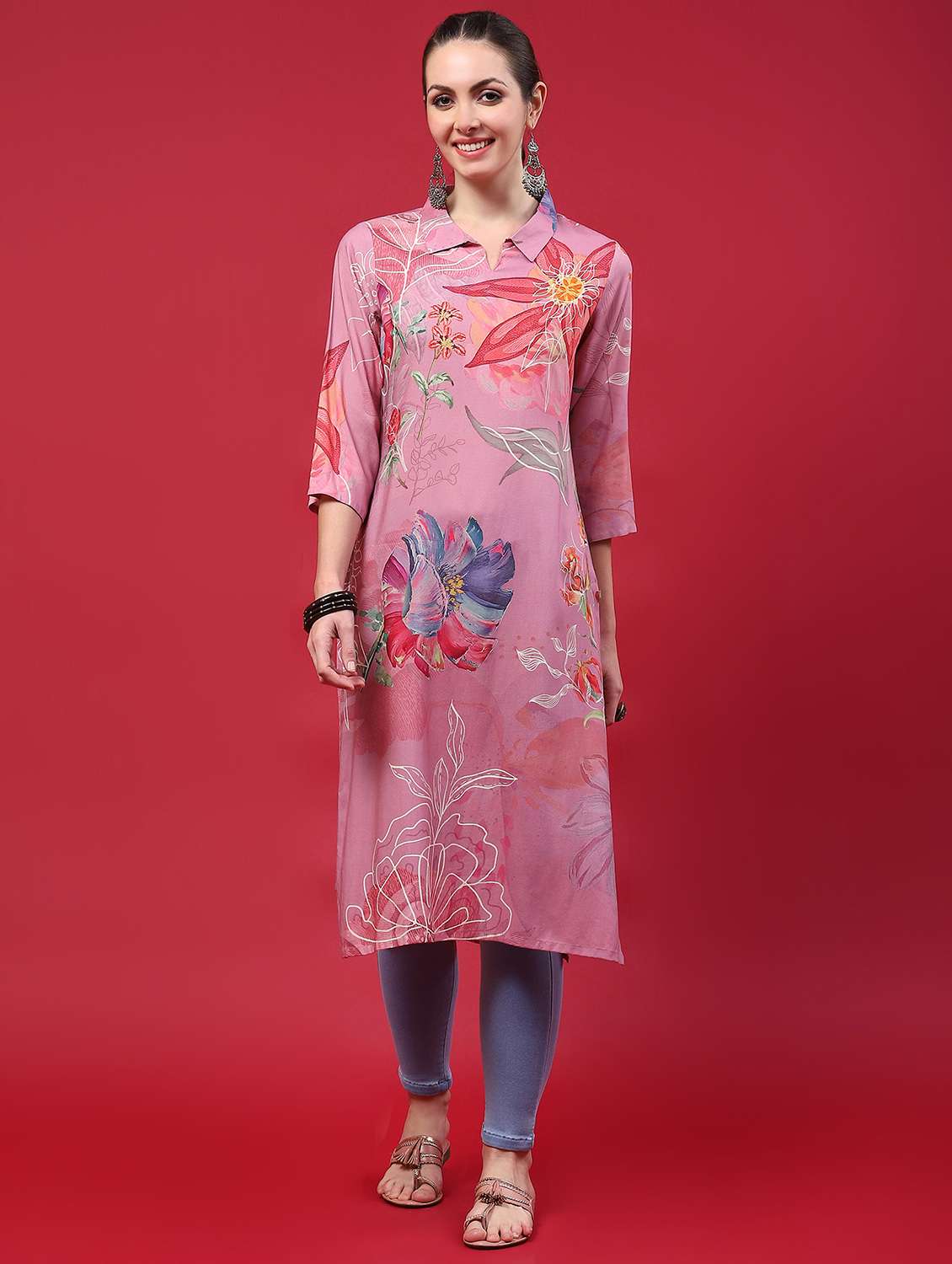 women three quarter sleeve straight kurta - 21221677 -  Standard Image - 4