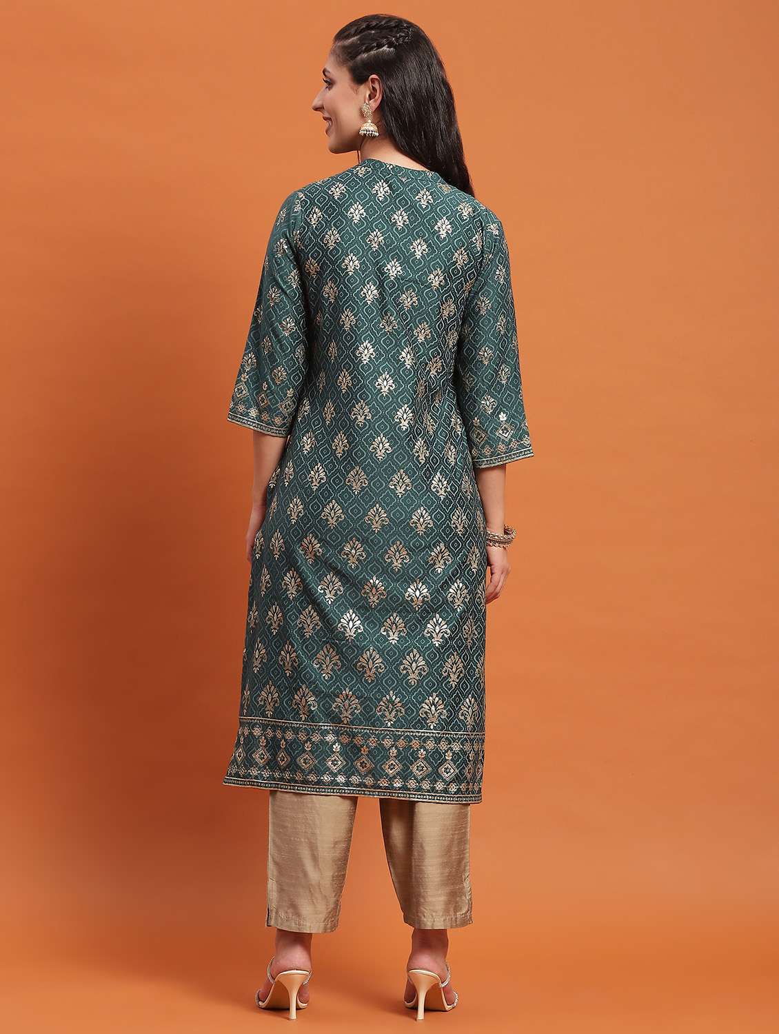 women three quarter sleeve straight kurta - 21221769 - Standard Image - 4