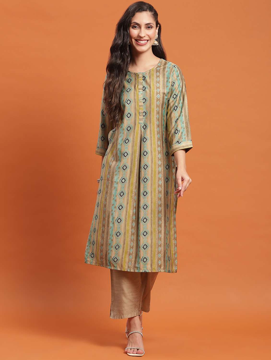 women three quarter sleeve straight kurta - 21221770 -  Standard Image - 1