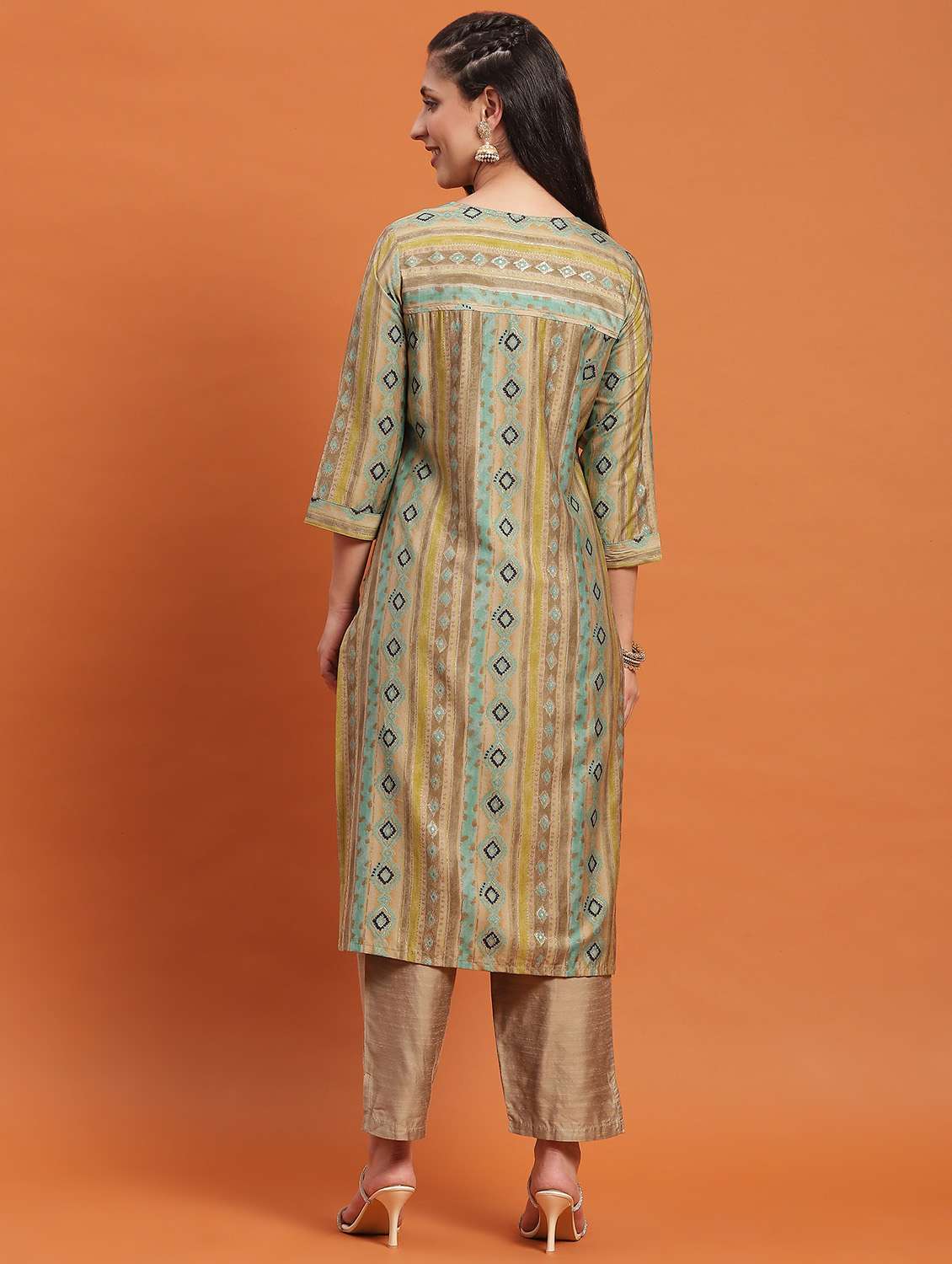 women three quarter sleeve straight kurta - 21221770 -  Standard Image - 4