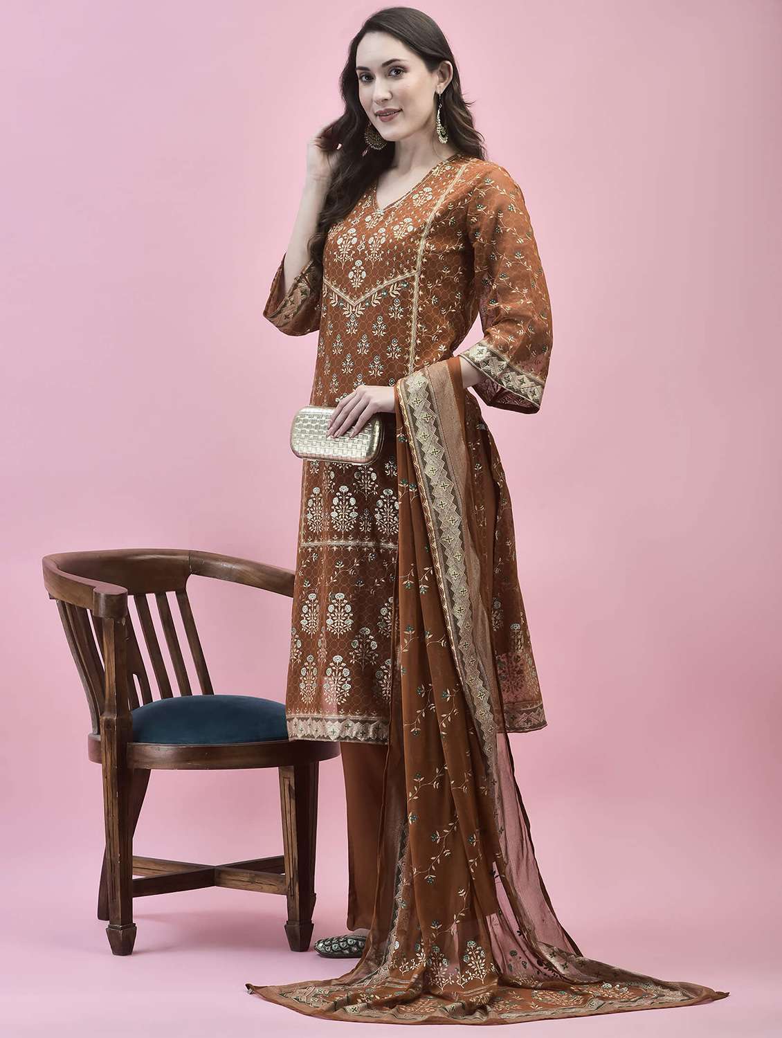 women floral kurta pant set with dupatta