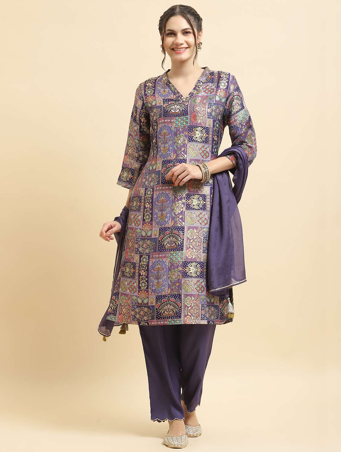 women three quarter sleeve kurta pant with dupatta set - 21221848 -  Standard Image - 1