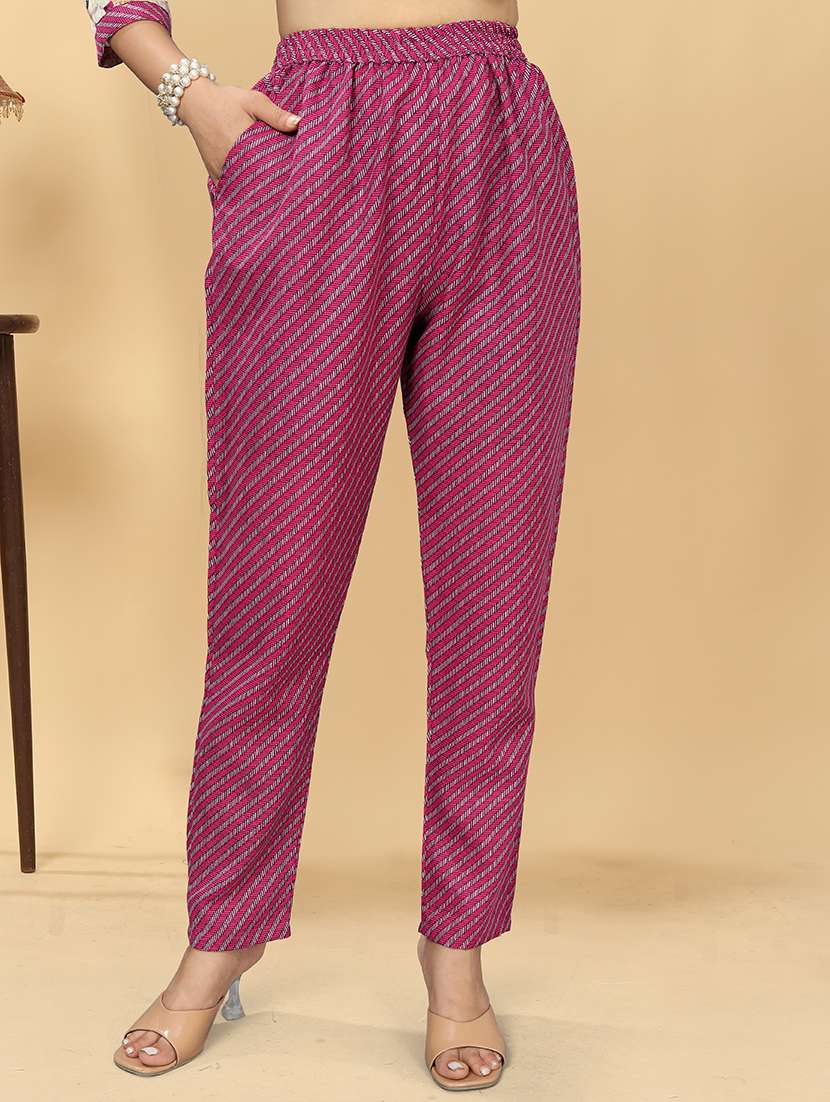 women round neck kurta pant set - 21222164 -  Standard Image - 4