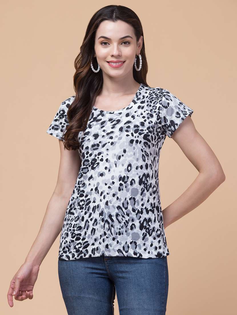 animal printed t-shirt
