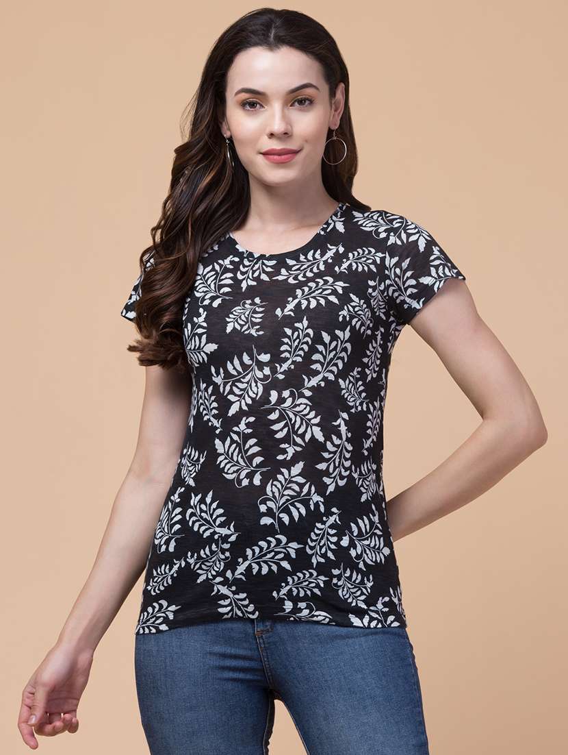 leaf printed t-shirt