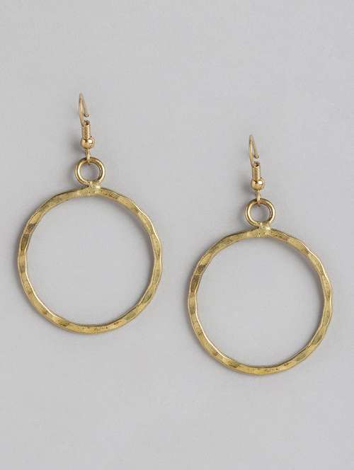 gold metal hoop earring - 21225016 -  Standard Image - 0