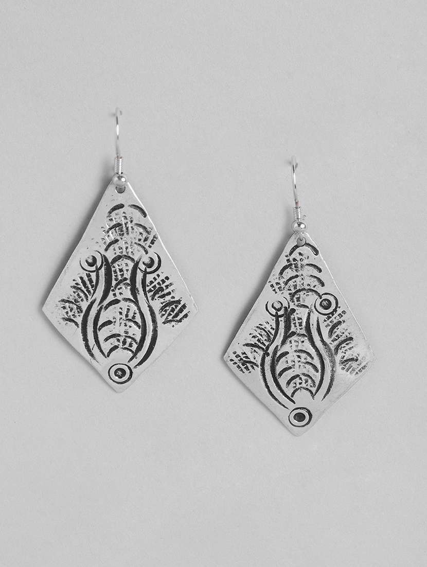 silver metal drop earring - 21225040 - Zoom Image - 0