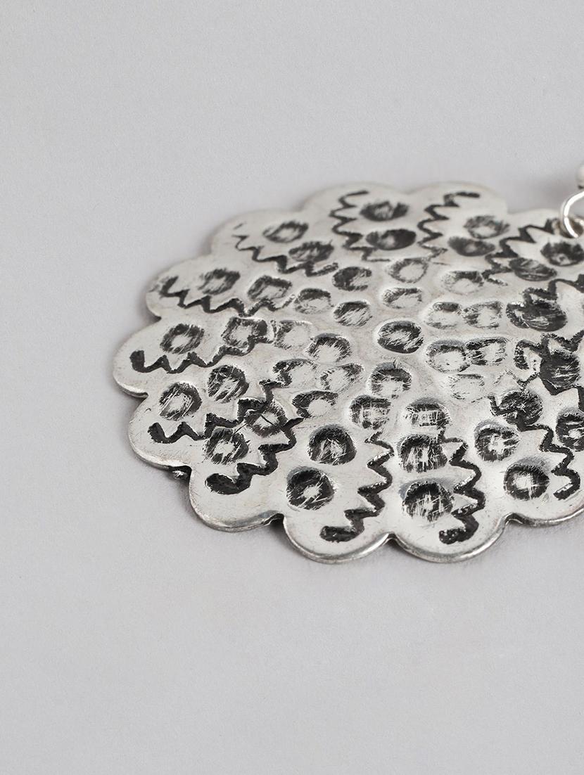 silver metal drop earring - 21225047 - Standard Image - 1