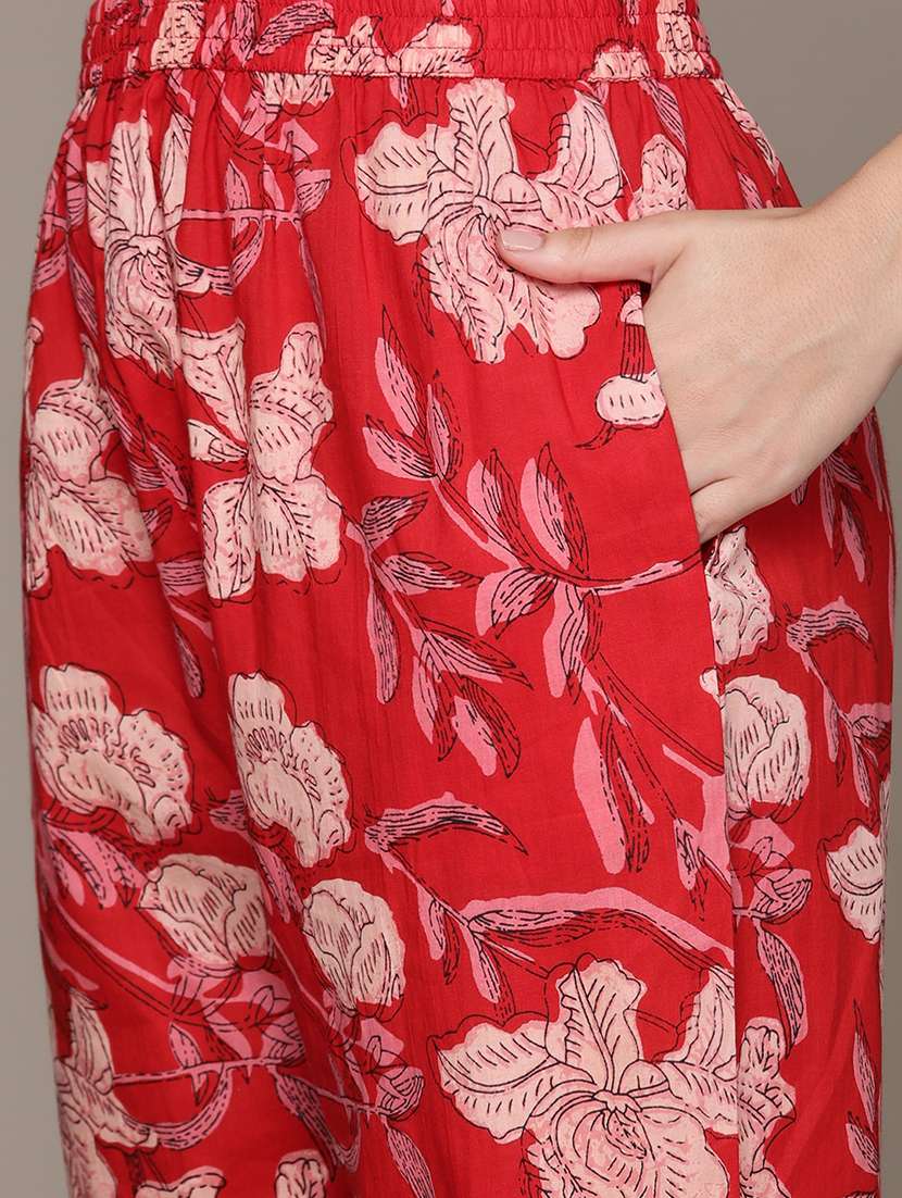 red kurta palazzo set  - 21225104 -  Standard Image - 4