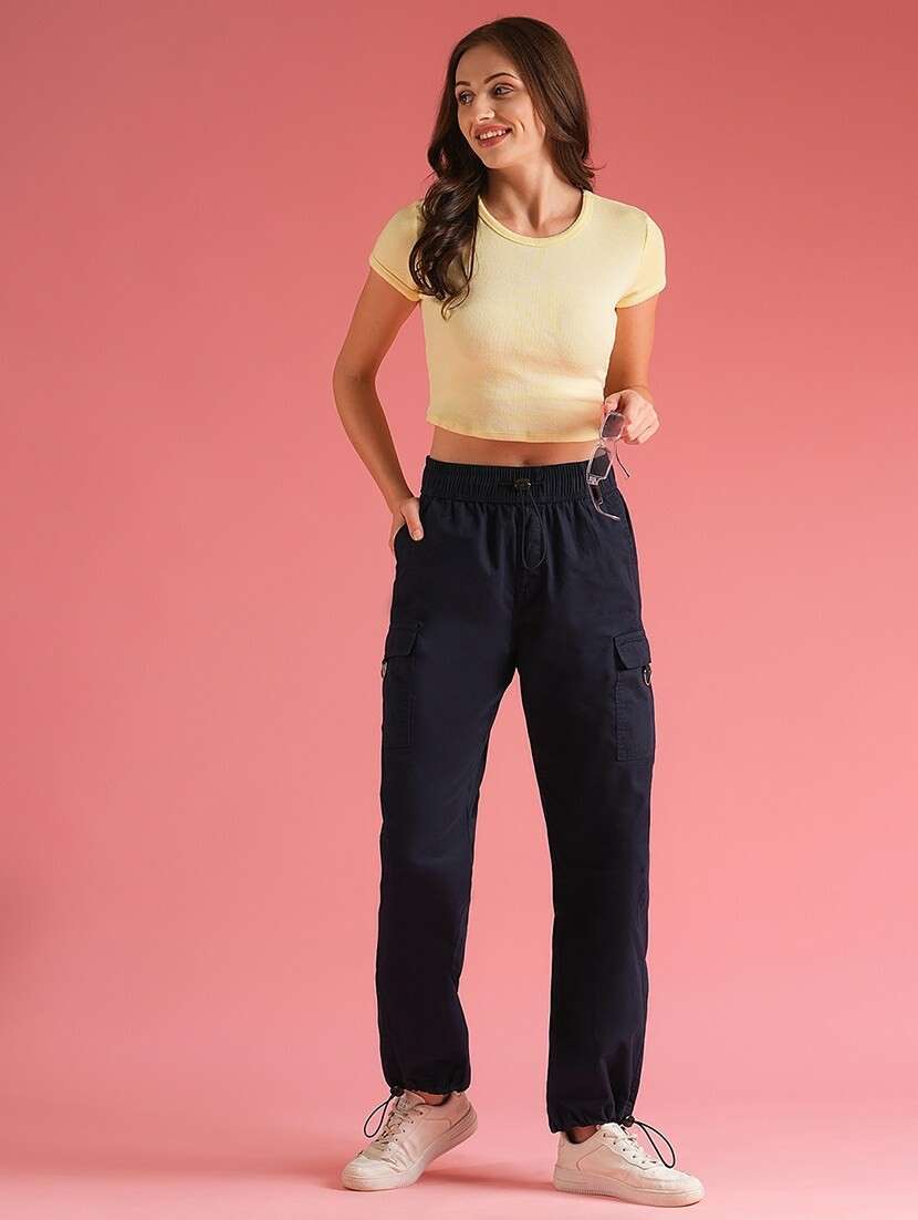 women solid high rise cargos trouser