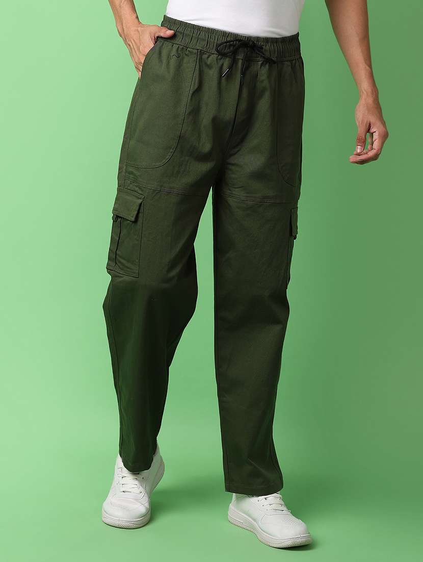 men olive solid cargo 
