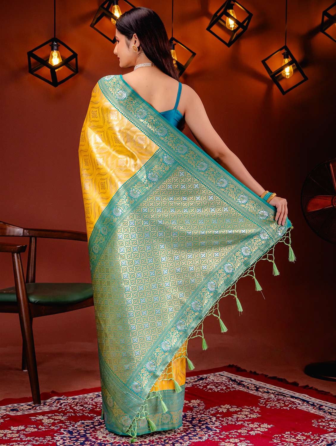 yellow kanjivaram saree with blouse - 21227605 -  Standard Image - 1