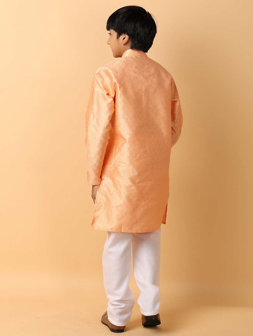 boys peach solid kurta set - 21230243 -  Standard Image - 4
