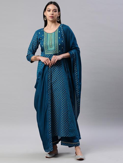 women three quarter sleeve suit set - 21230439 - Standard Image - 0