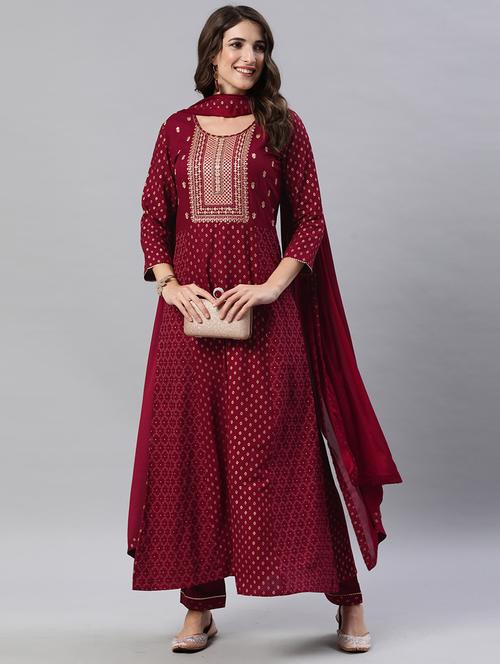 women three quarter sleeve suit set - 21230441 -  Standard Image - 0