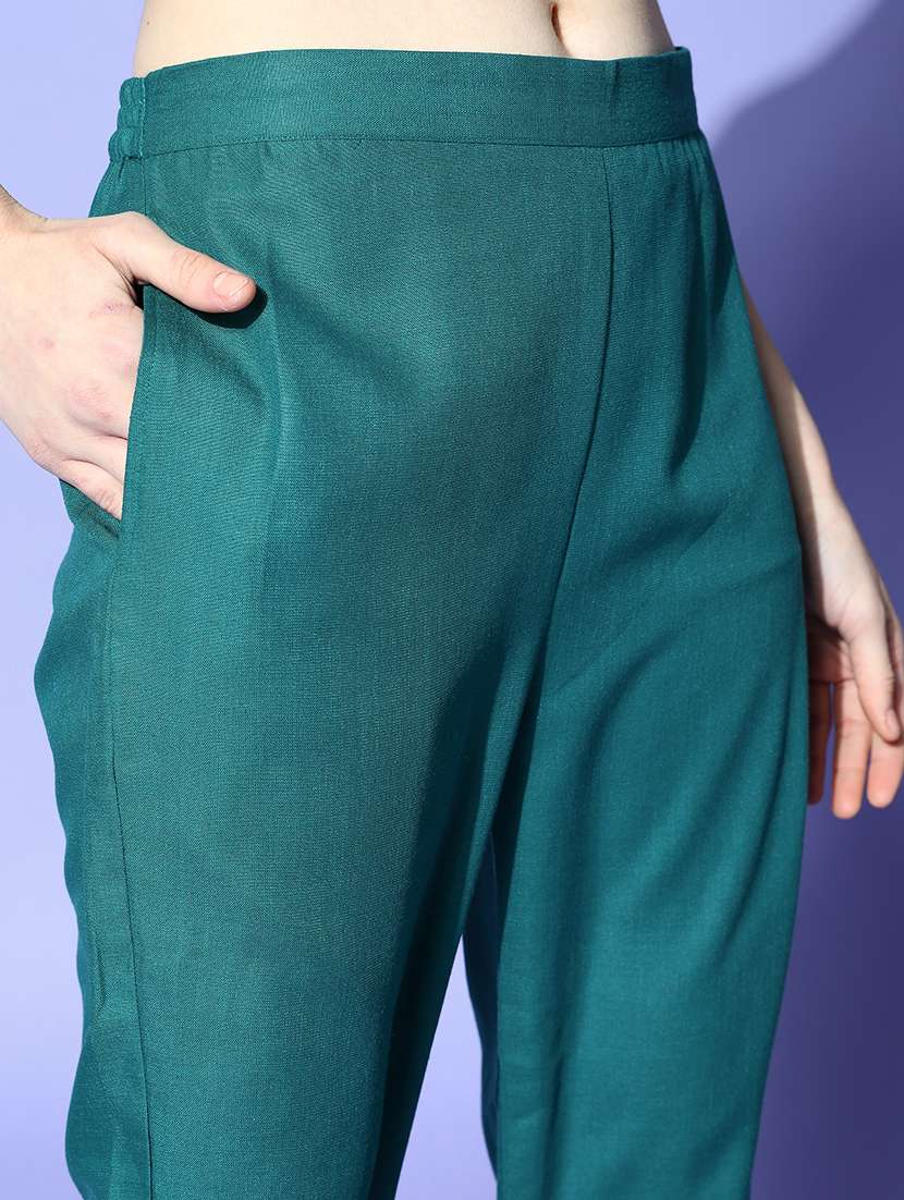 women kurta pant set with dupatta - 21230521 - Standard Image - 4