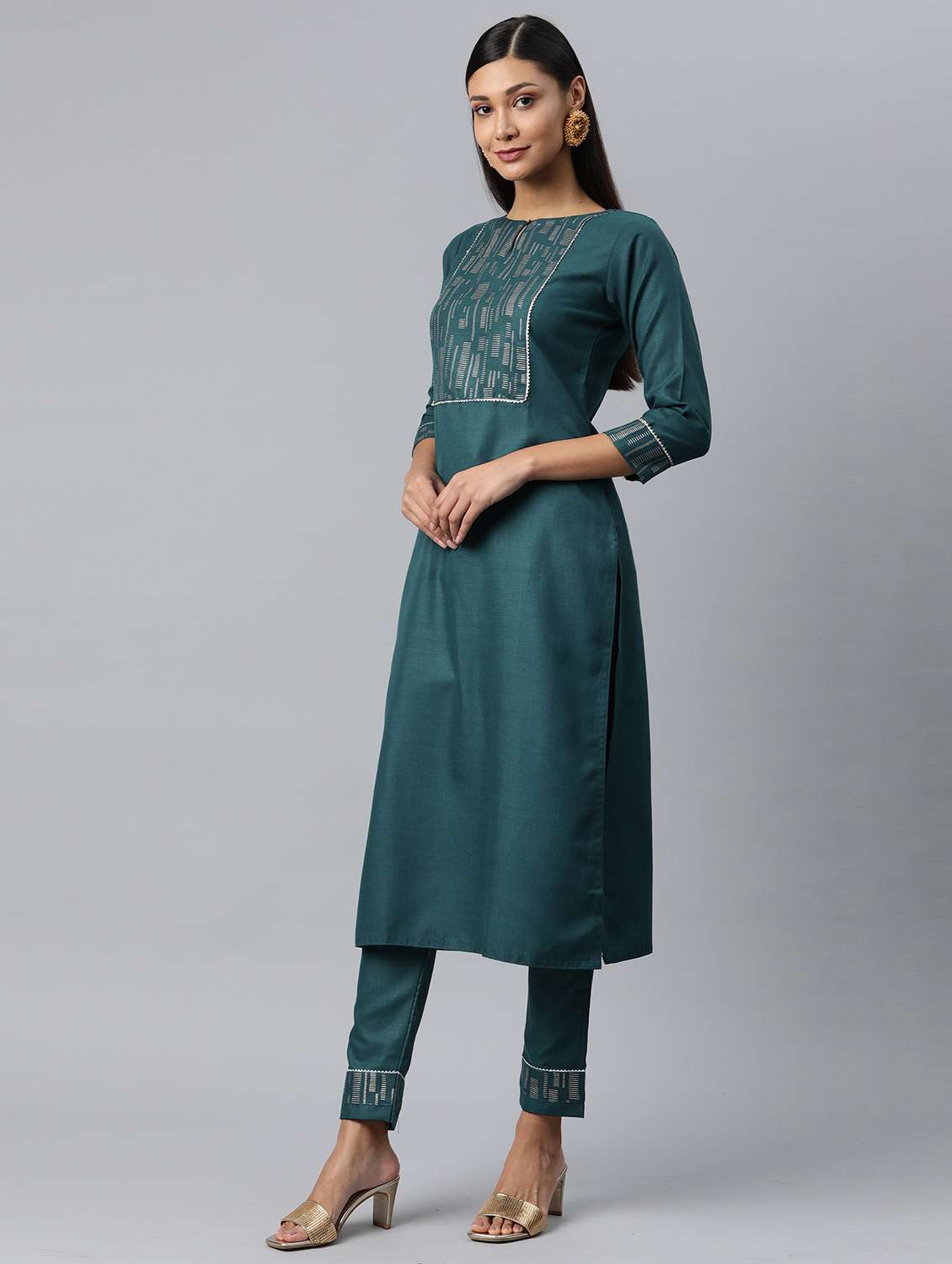 women kurta pant set with dupatta - 21230631 -  Standard Image - 1