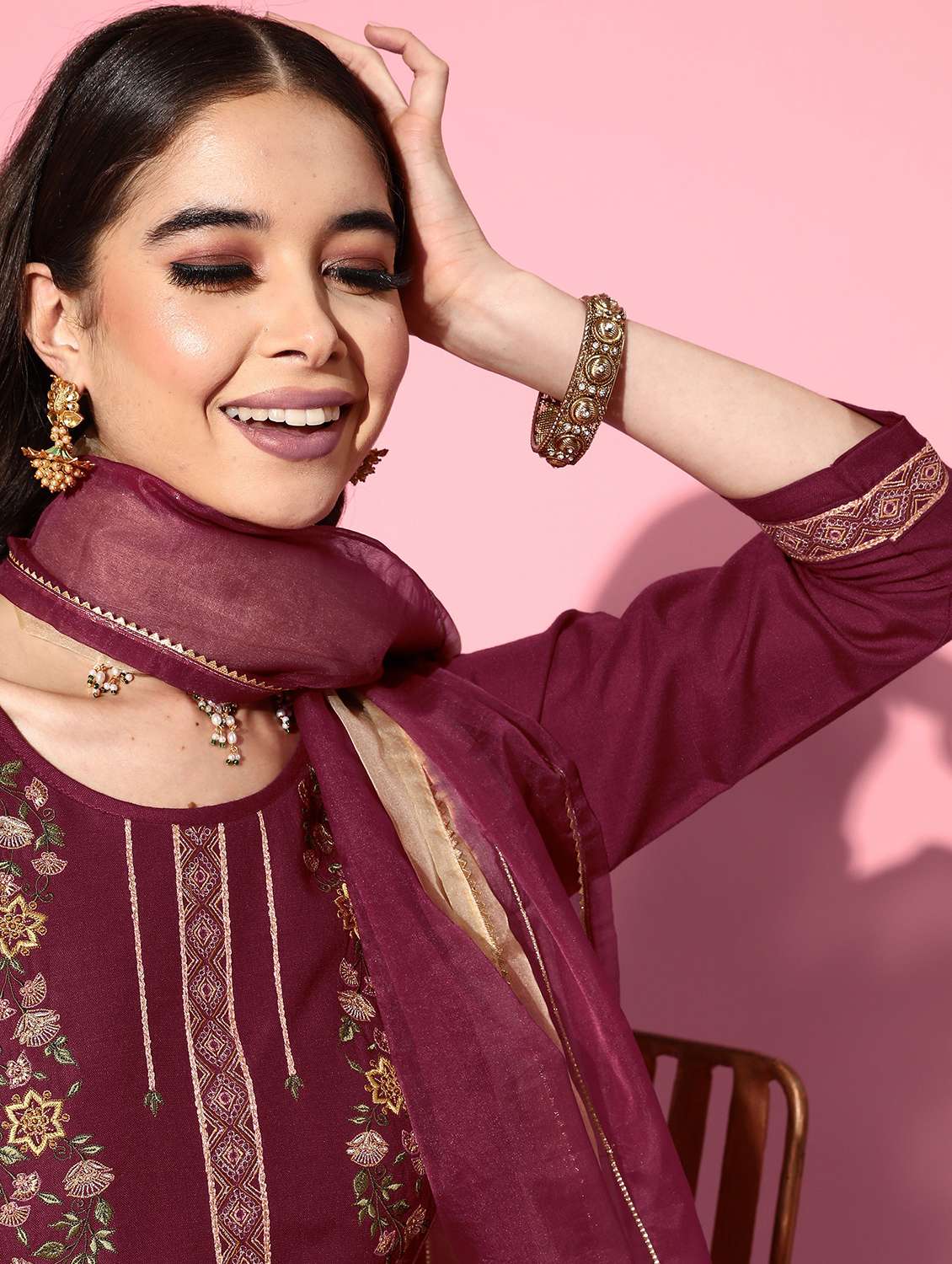 women kurta pant set with dupatta - 21230715 -  Standard Image - 4