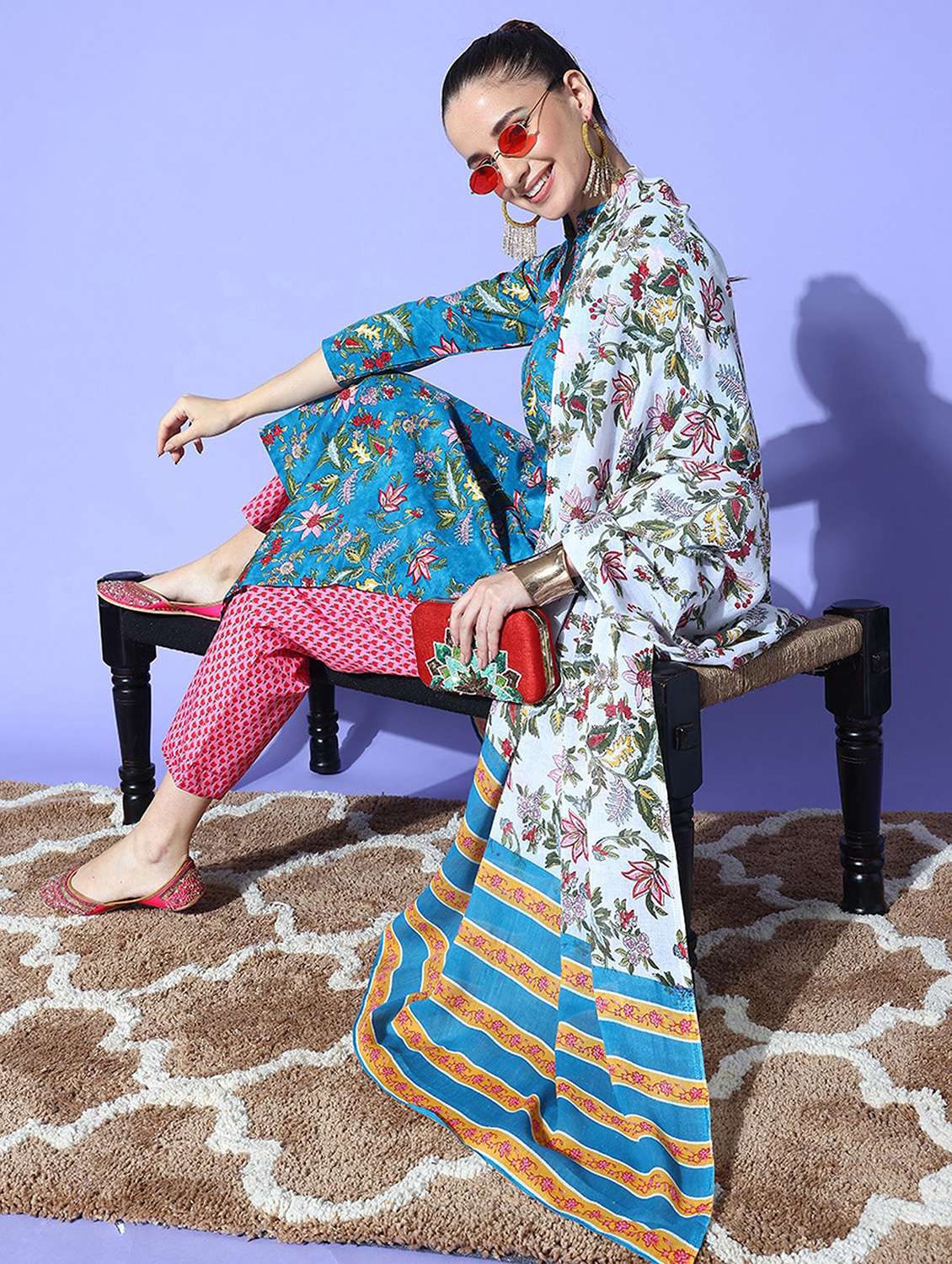 women kurta pant set with dupatta - 21230752 - Standard Image - 4