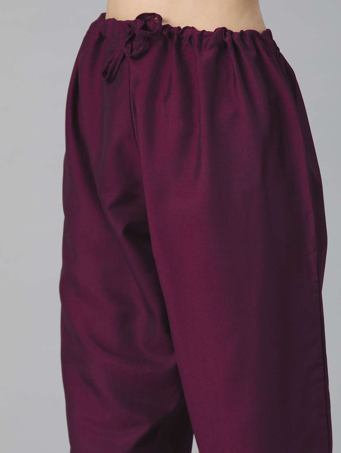 women kurta pant set with dupatta - 21230777 - Standard Image - 4
