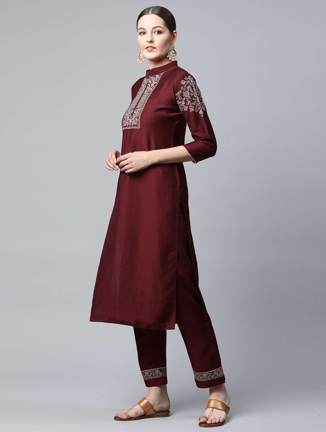 women round neck kurta pant set - 21230826 -  Standard Image - 1