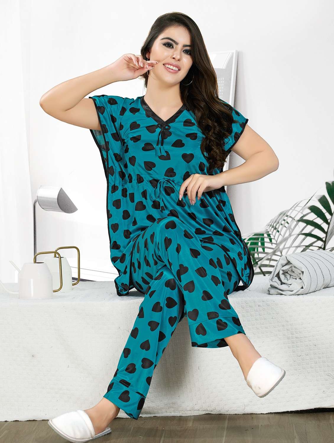 women printed pyjama nightwear set - 21231310 -  Standard Image - 1