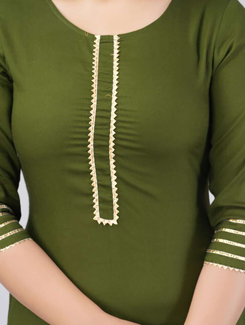 women three quarter sleeve straight kurta - 21232043 - Standard Image - 4