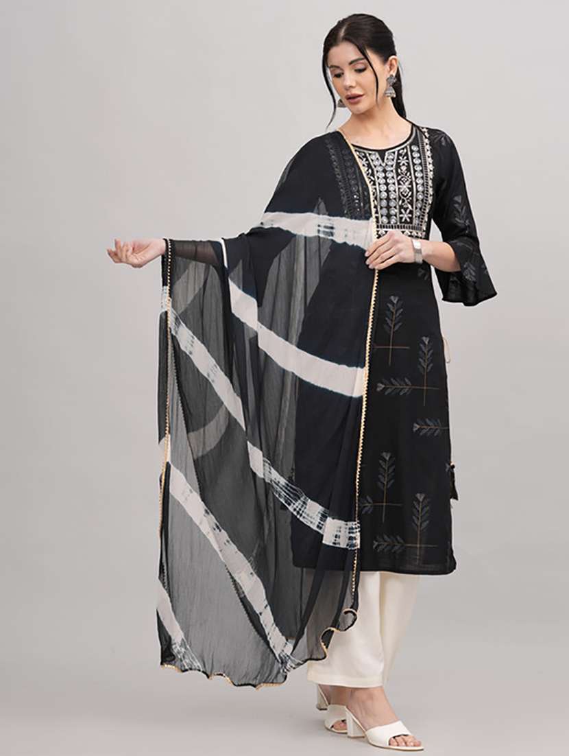 women kurta palazzo set wit dupatta - 21232135 - Zoom Image - 0