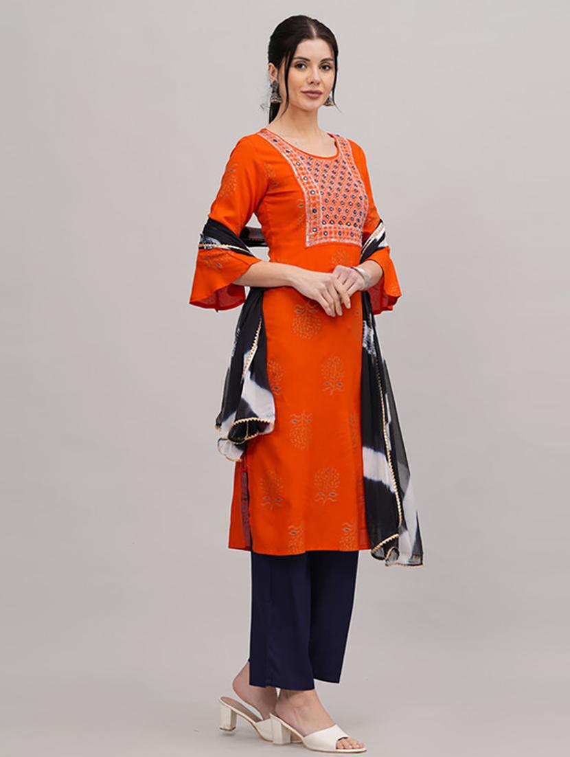 women kurta palazzo set wit dupatta - 21232137 - Standard Image - 1