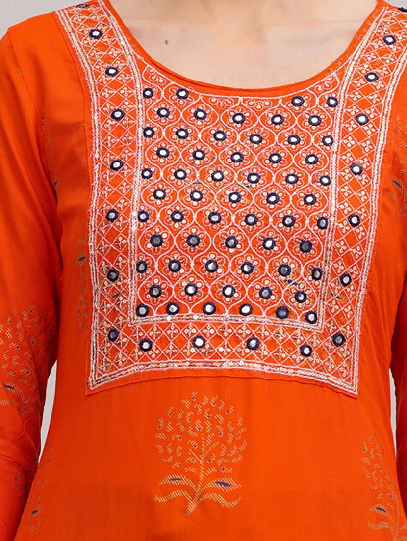 women kurta palazzo set wit dupatta - 21232137 - Standard Image - 4