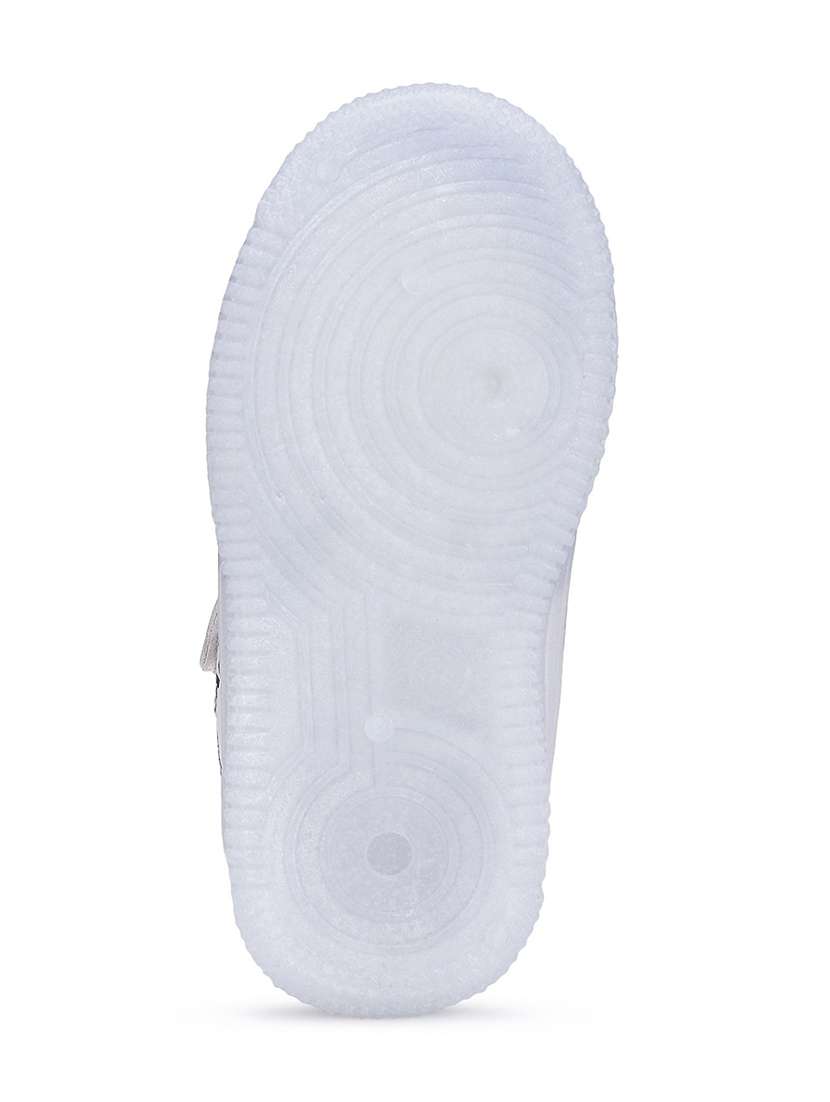 blue & white canvas sports shoes - 21232712 -  Standard Image - 4