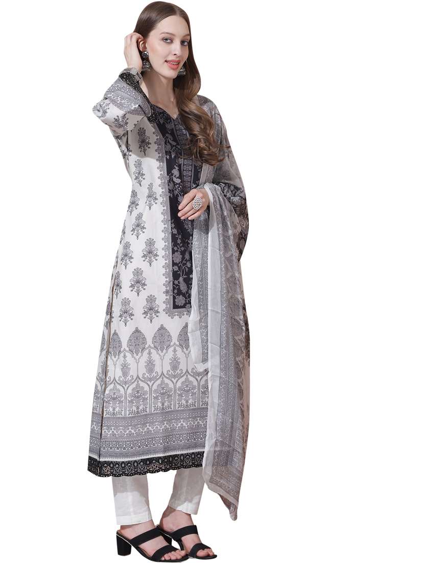 off white cotton set - 21235275 -  Standard Image - 1