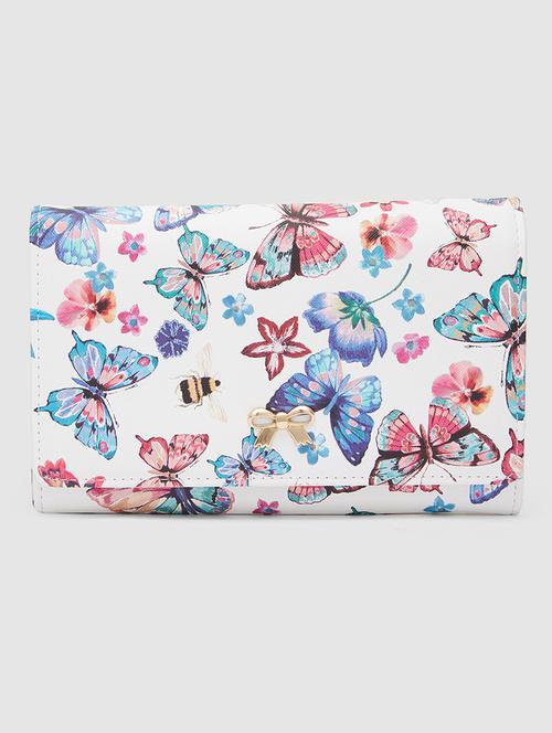 women white leatherette (pu) handbag - 21237580 -  Standard Image - 0