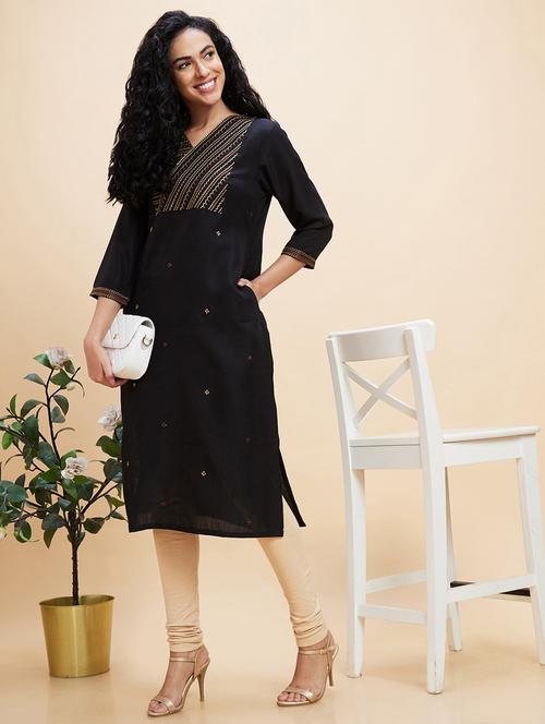 women three quarter sleeve straight kurta - 21237794 -  Standard Image - 0
