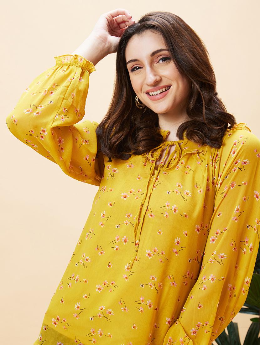 yellow floral printed regular top - 21237848 - Standard Image - 4