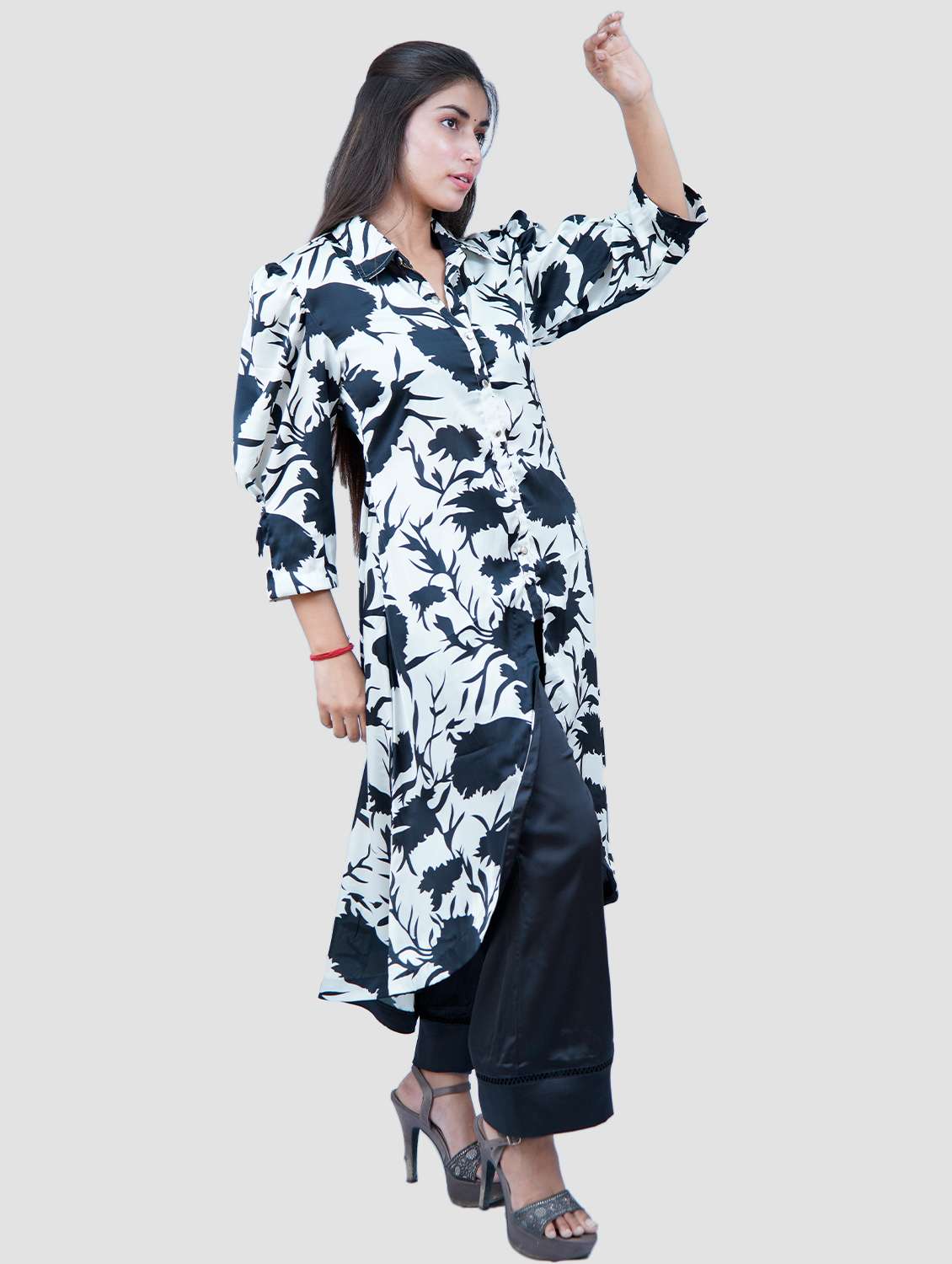 white floral printed high-low kurta - 21238026 - Standard Image - 1