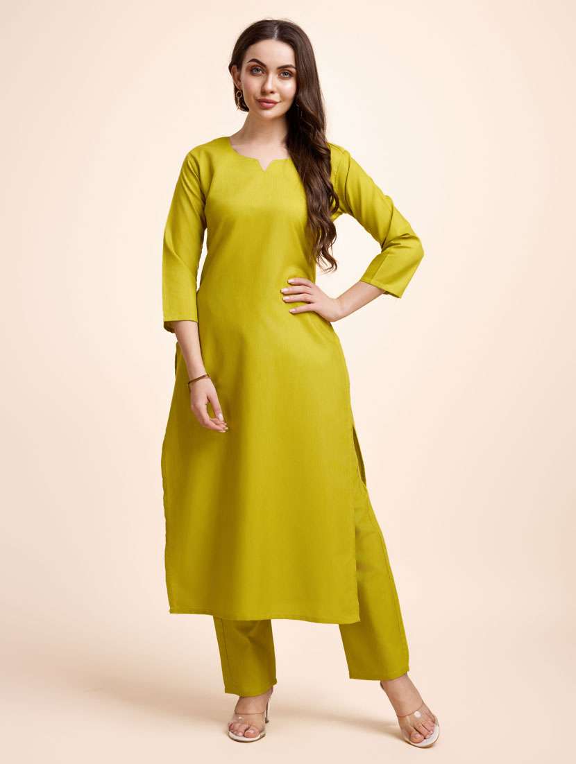 green kurta & pant set