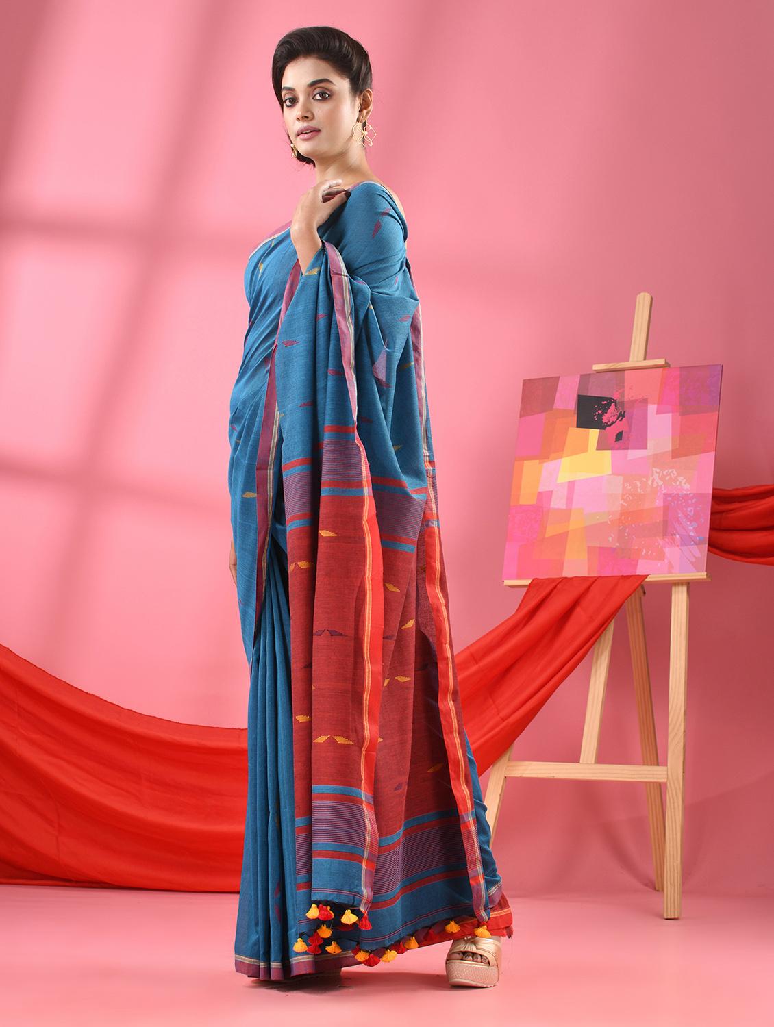 women self design handloom saree with blouse - 21240636 - Standard Image - 1