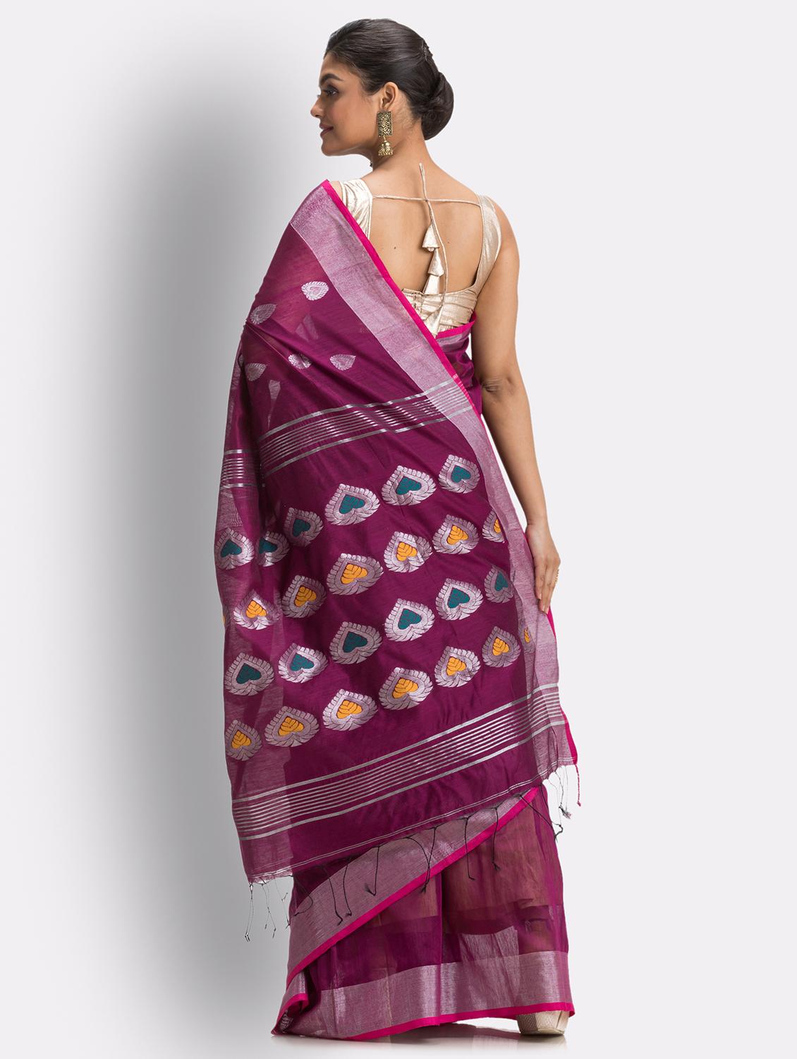 women self design handloom saree - 21241706 - Standard Image - 4