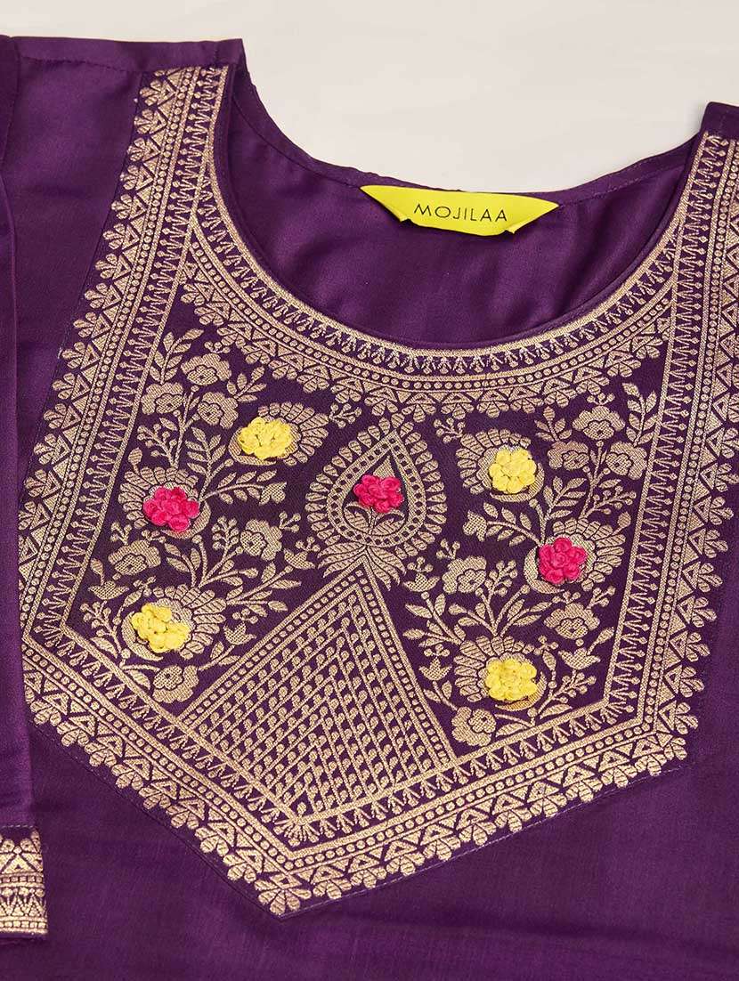 women three quarter sleeve kurta pant with dupatta set - 21242214 -  Standard Image - 4