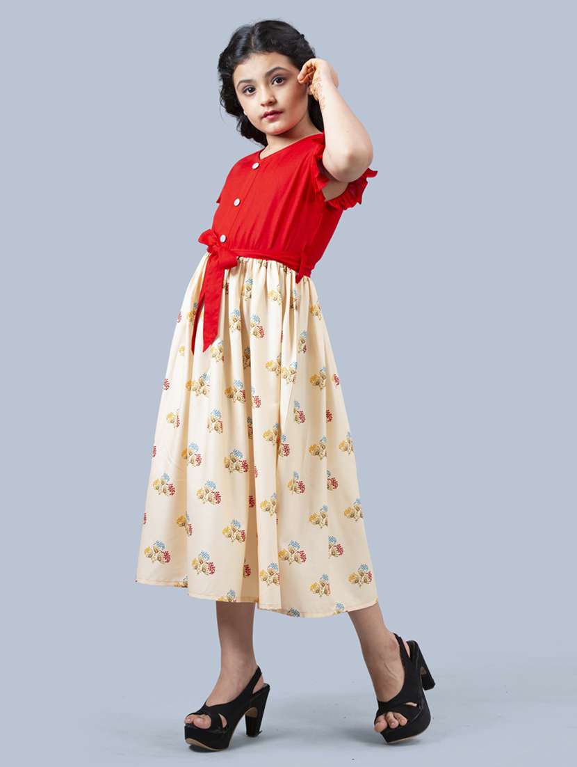 red crepe party gown - 21243177 -  Standard Image - 1