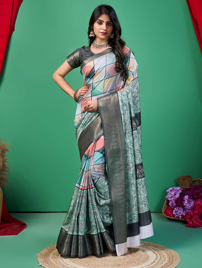 women printed bordered saree with blouse