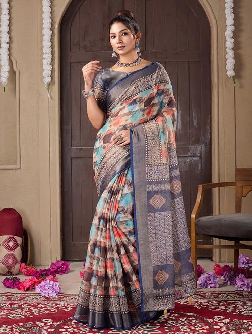 women printed bordered saree with blouse - 21244461 - Standard Image - 0