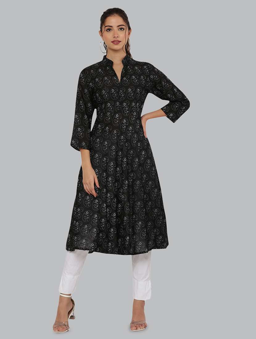 women three quarter sleeve printed kurta