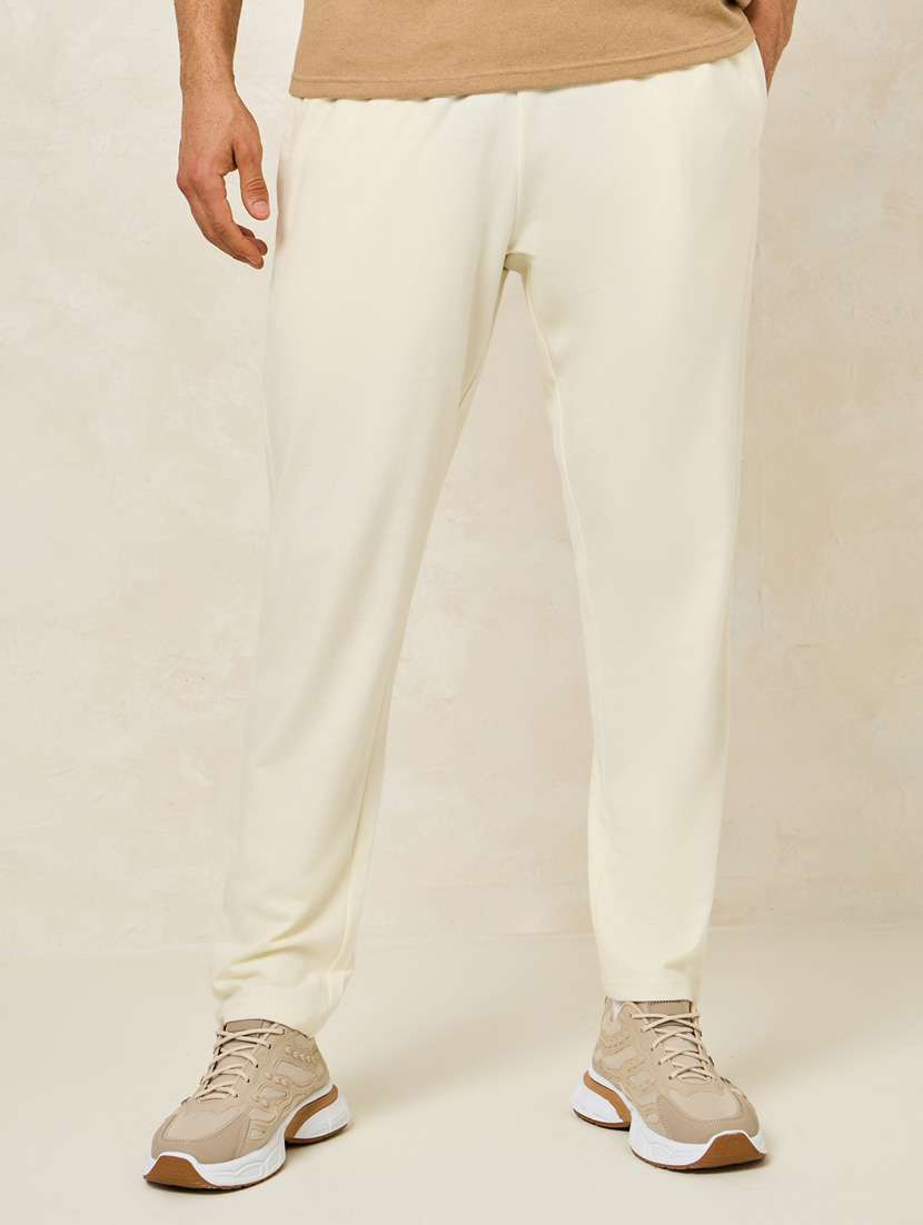men mid-rise solid jogger - 21247017 -  Zoom Image - 0