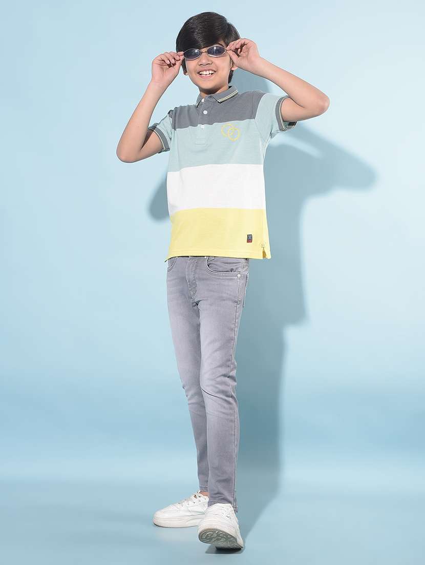 boys mid rise plain denim jeans - 21247073 -  Standard Image - 4