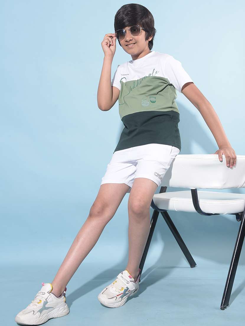 white cotton shorts  - 21247178 -  Standard Image - 4