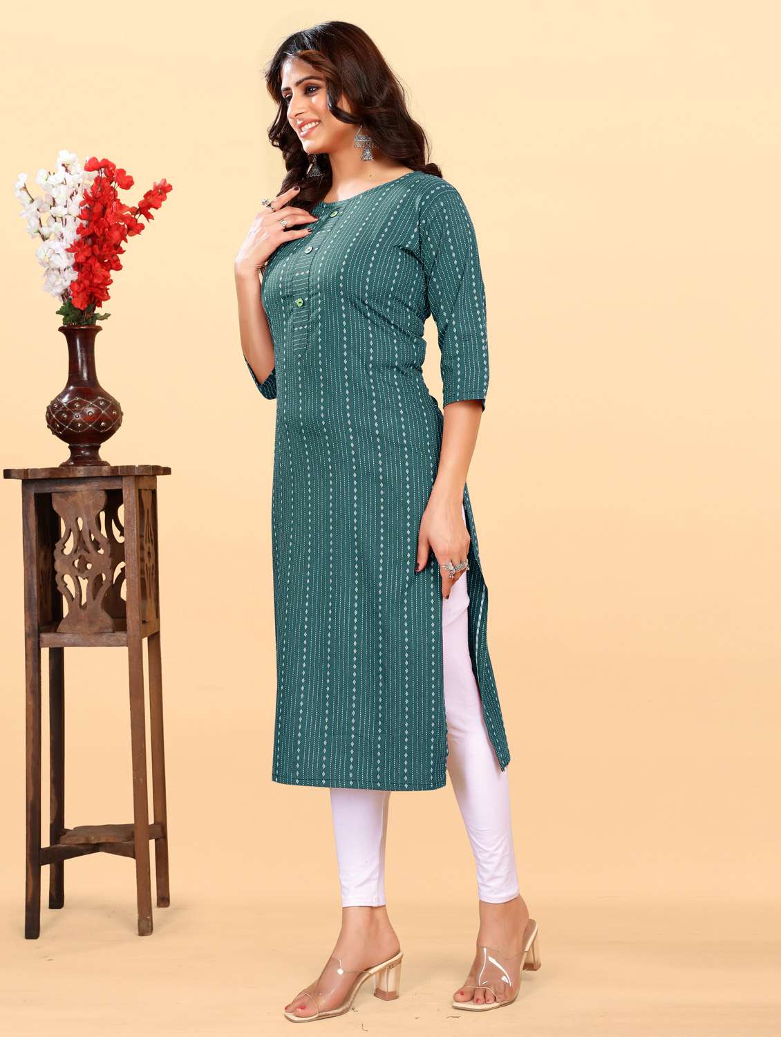 women three quarter sleeve straight kurta - 21252310 -  Standard Image - 1