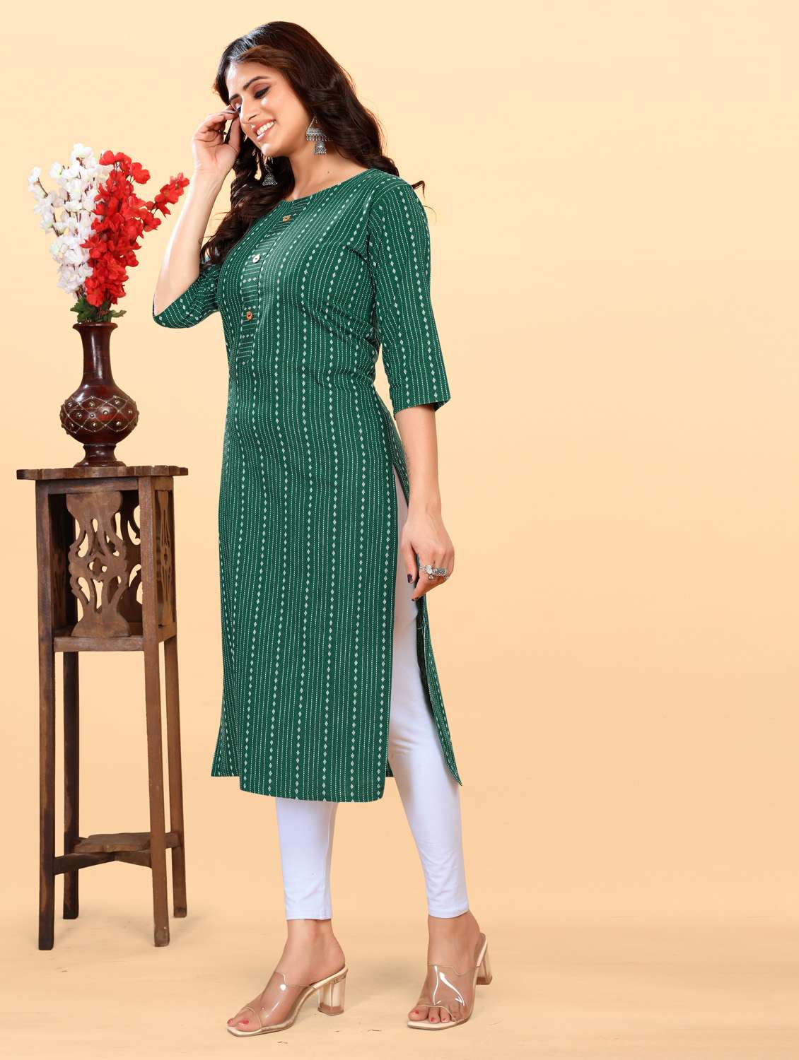women three quarter sleeve straight kurta - 21252312 -  Standard Image - 1